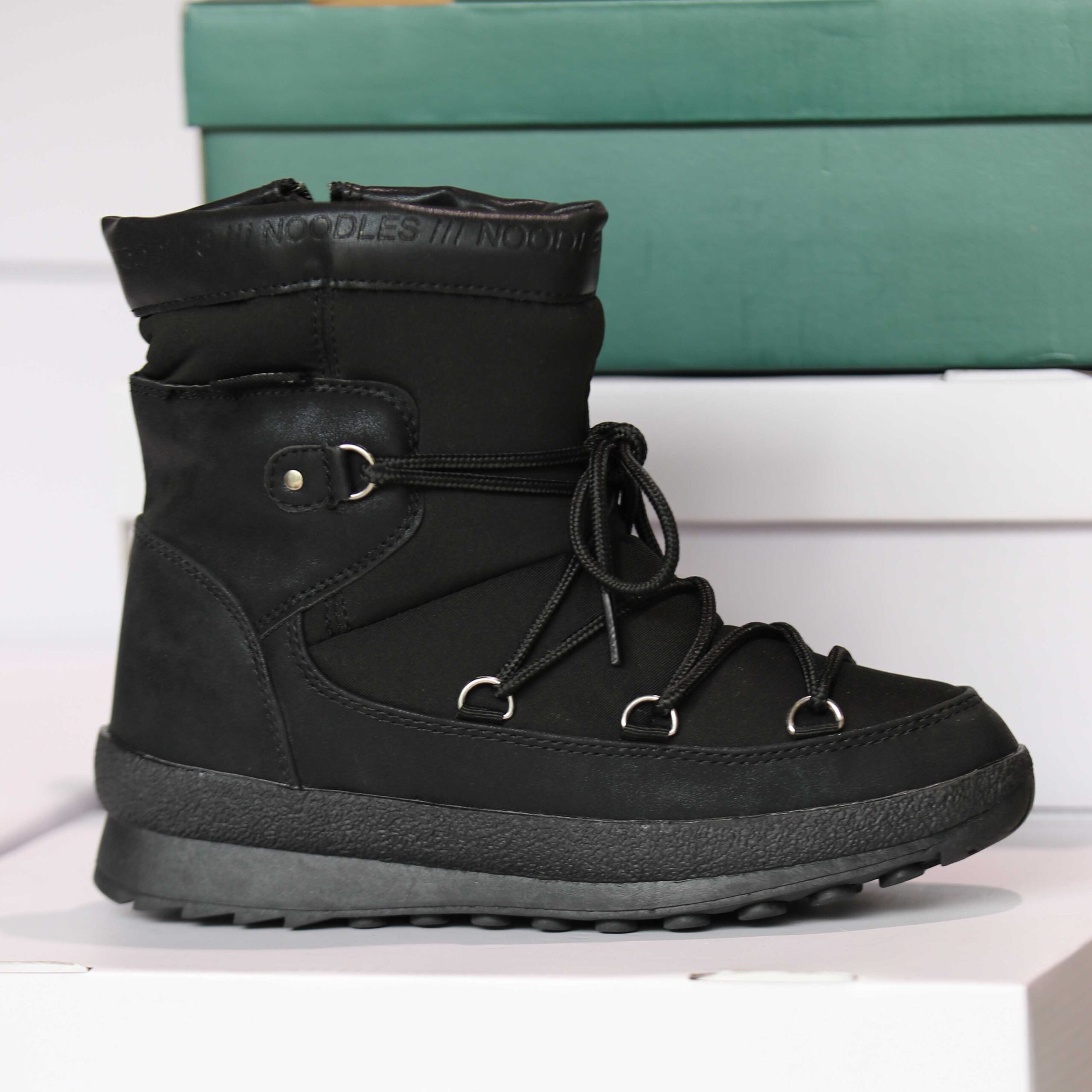 noodles bubblewrap sort boot dame 3