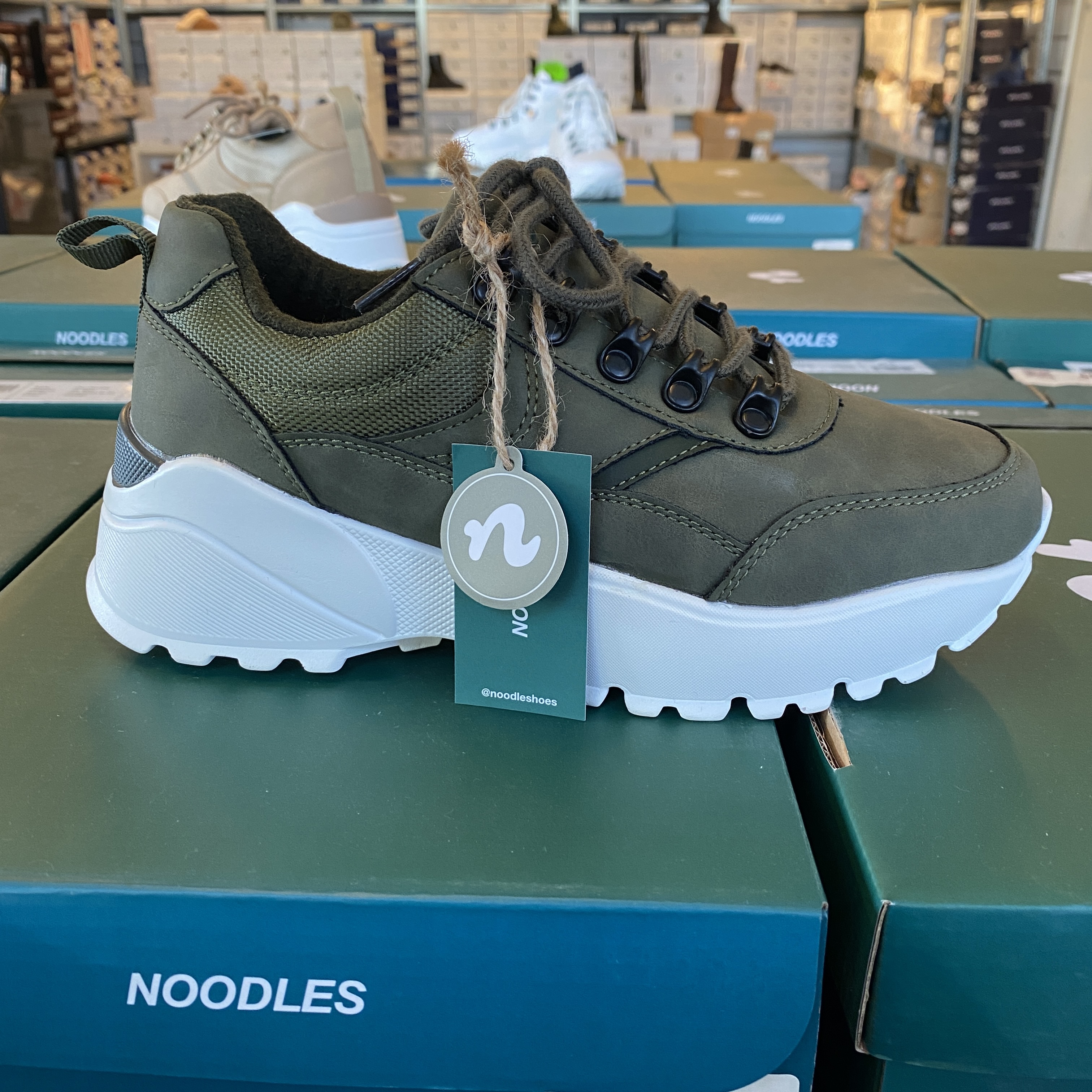 noodles chunko low green 2