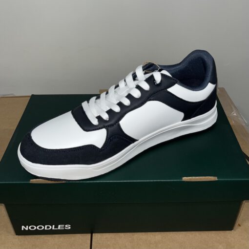 noodles barge navy white