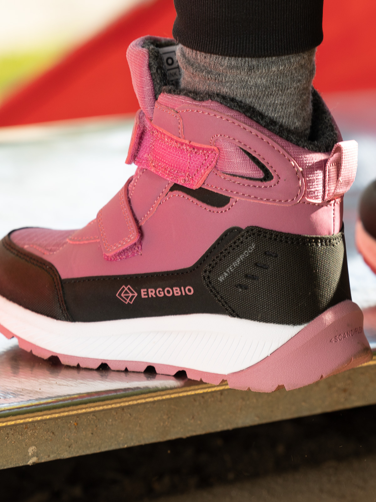 ergobio tuehopper waterproof pink