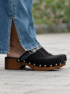 roberto rosso clogs suede leather black