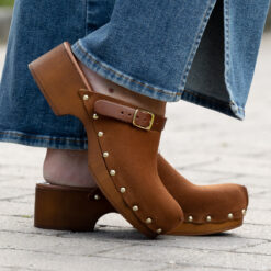 roberto rosso clogs suede brown