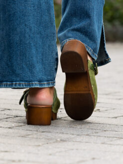 roberto rosso clogs suede leather green
