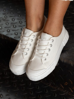 noodles doobiecat ii white