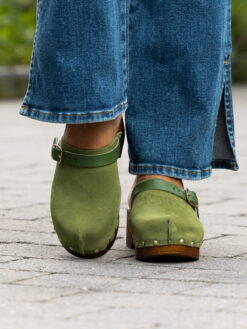 roberto rosso clogs suede leather green