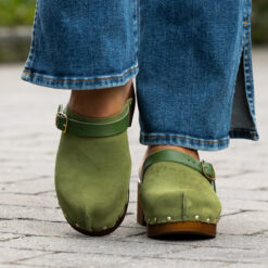 roberto rosso clogs suede leather green