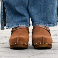 roberto rosso clogs suede brown
