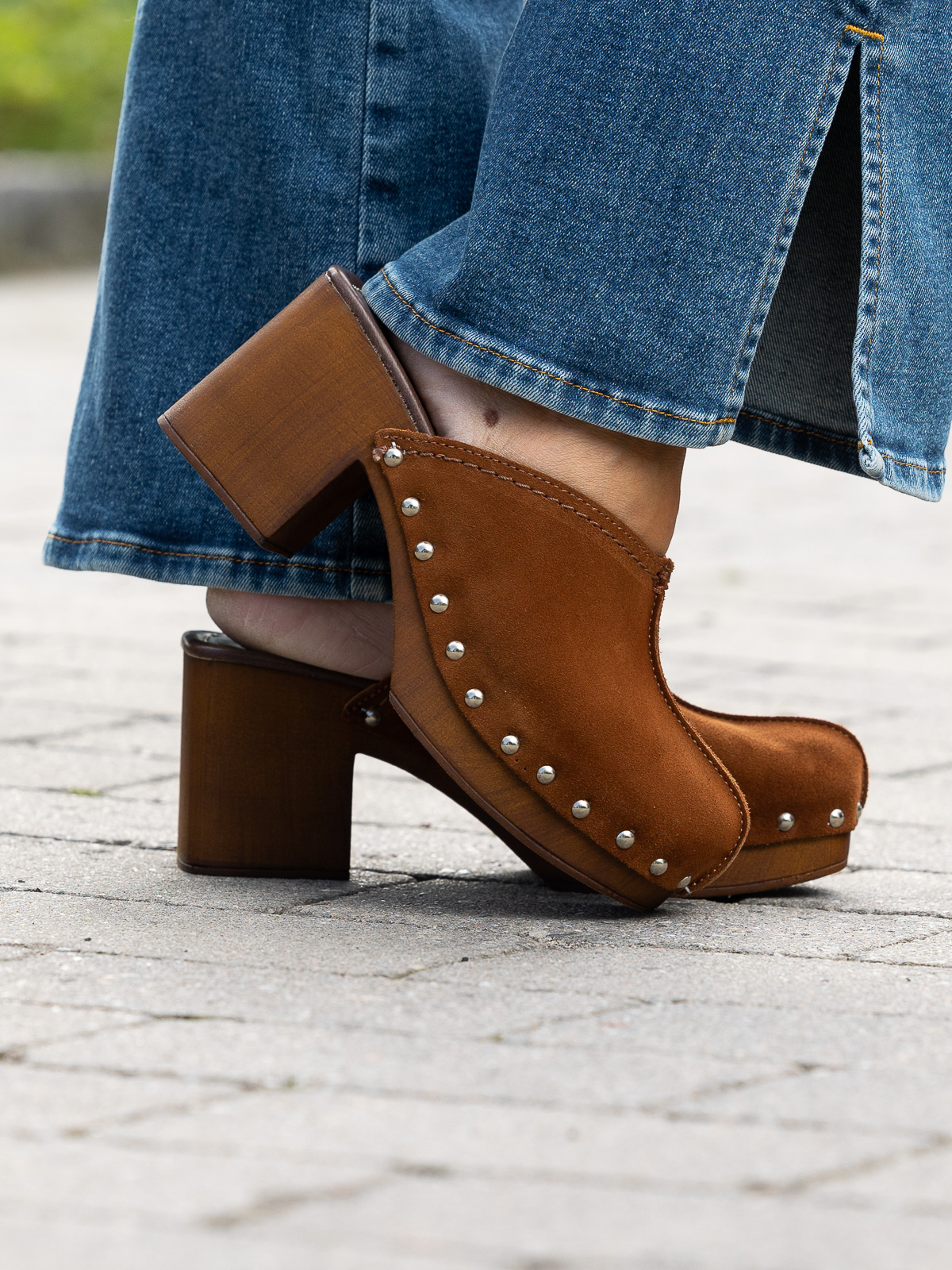 roberto rosso clogs suede leather brown