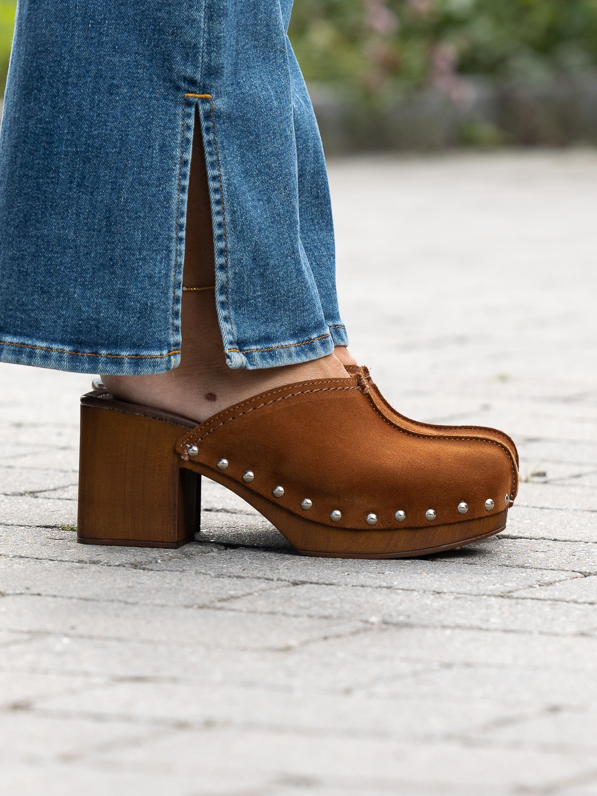 roberto rosso clogs suede leather brown