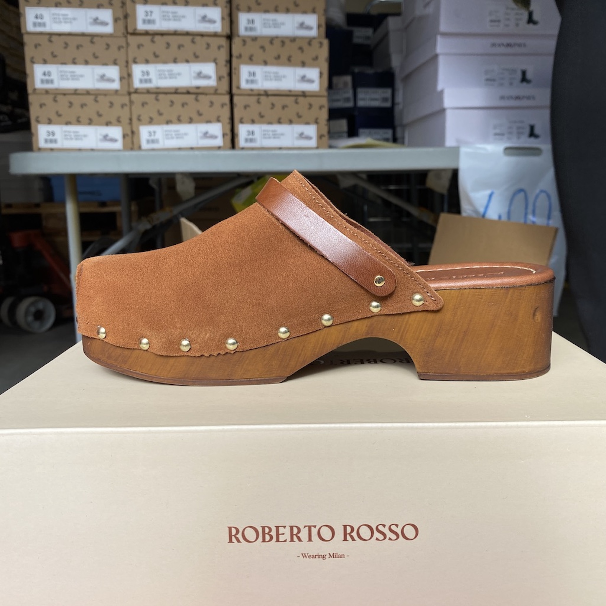 roberto rosso clogs suede leather brown