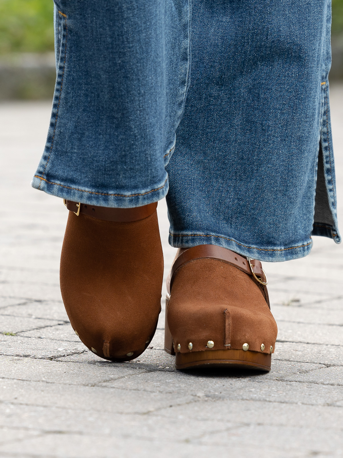 roberto rosso clogs suede leather brown